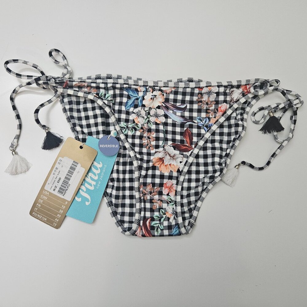 257. Piha reversable bikini bottom. NWT